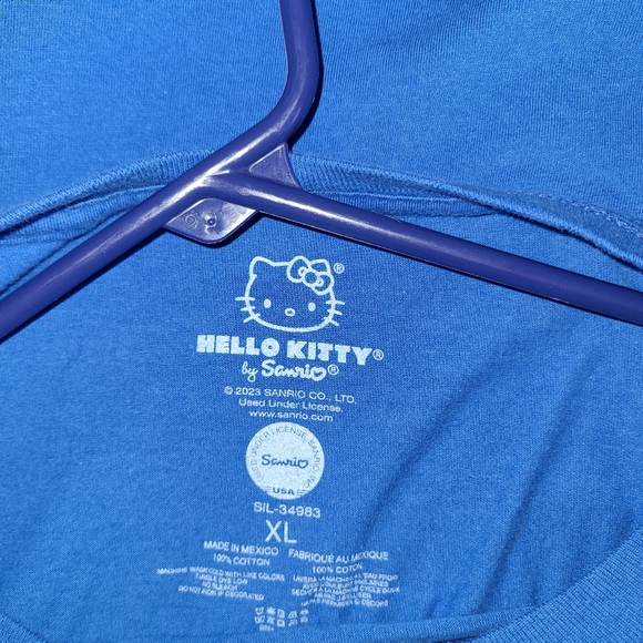 Hello Kitty tshirt - Picture 4 of 4